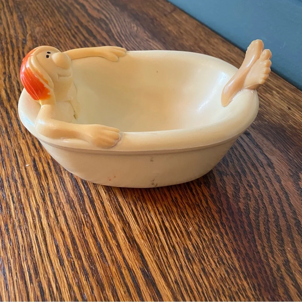 Fitz & Floyd Man in Bathtub Soap Dish Vintage MCM Mid Century Bath Accessory